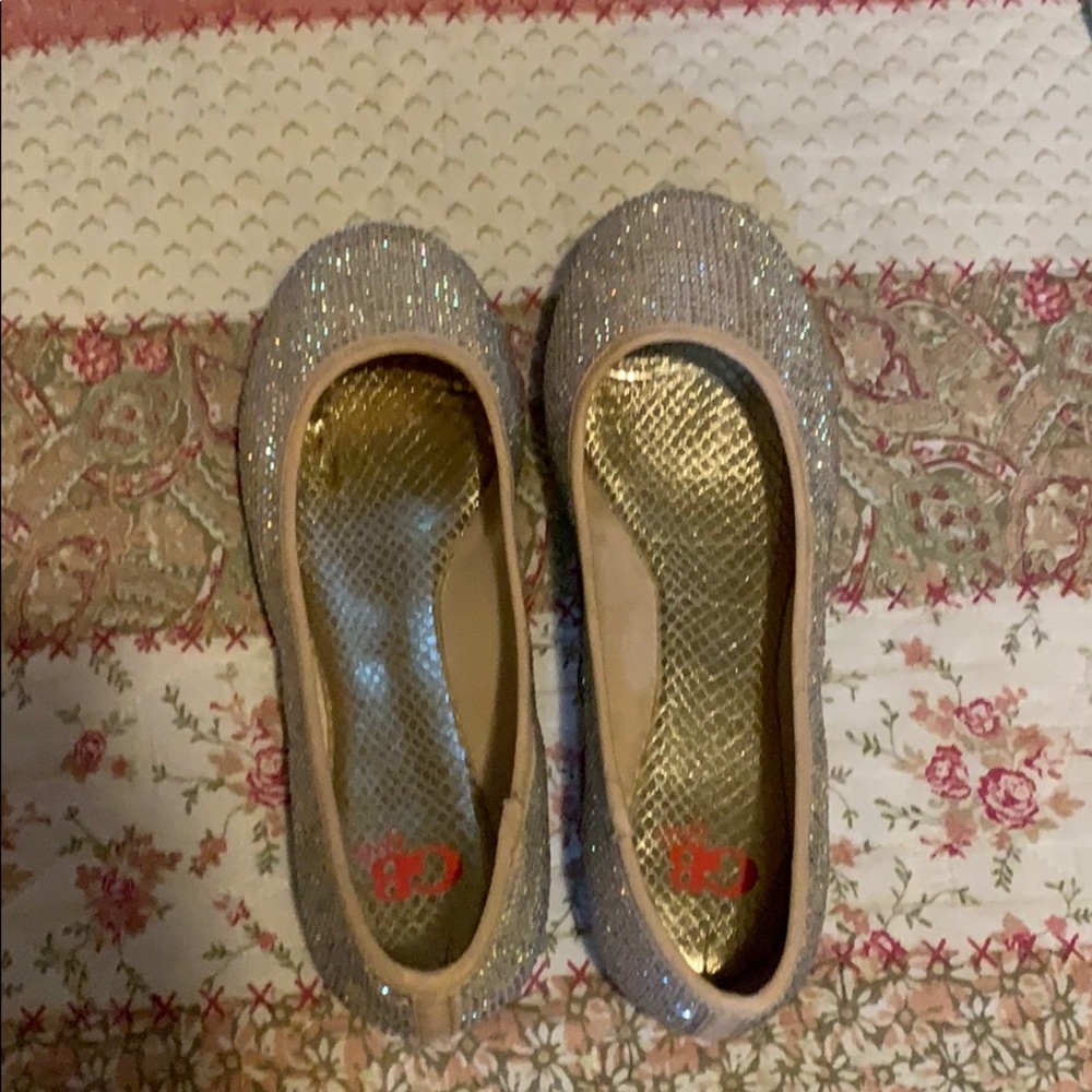 GB Girls Flats